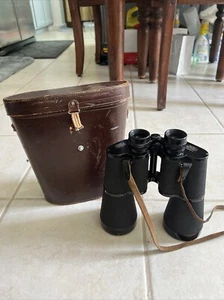 E. Leitz Wetzlar Leica Mardocit 12x60 Binoculars- ( Right Side Prism Chipped ) - Picture 1 of 9