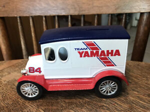 Vintage American Classic 1920 Truck Van Bank Toy1993 Team Yamaha Ertl