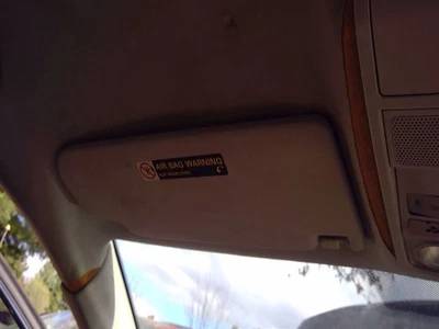 Parasol para conductor VIN K sedán de octavo dígito iluminado se adapta a 07-10 JETTA 3761227 Foto 1 de 4