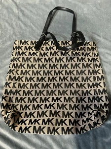 Michael Kors Logo Monogram Large Tote Handbag - Picture 1 of 7