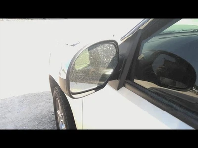 2009-2014 CHEVROLET SUBURBAN 1500 Driver Side View Mirror Power With Turn Signal - Изображение 1 из 4