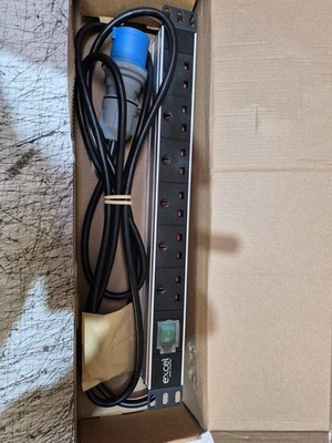 EXCEL POWER DISTRIBUTION UNIT 16S 6WAY 250VAC - Image 1 of 2