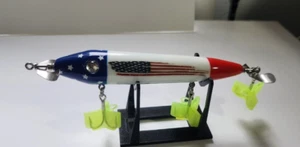 Señuelo de 6 pulgadas Hecho a Mano Maderado BIG BOY Chopper Topwater (Bandera Americana) - Imagen 1 de 4