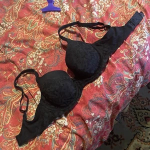 Victoria's Secret Lined Black Lace Bra 32DD Soft Comfy Demi 32 DD Sexy Vsx - Picture 1 of 4