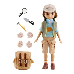 Muñeca Lottie Cazador de Fósiles con Conjunto Accesorios Set Cabello Resistente a Enredos - Imagen 1 de 1