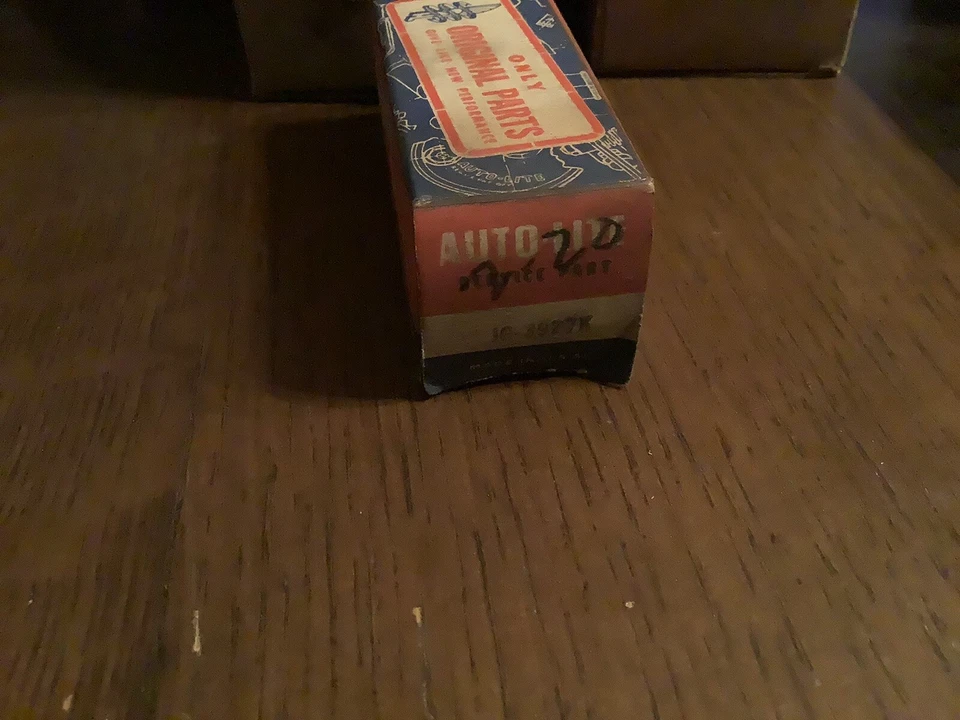 Autolite NOS Condensor IG 3927 K 1948 Fargo Dodge Truck - Imagem 1 de 2