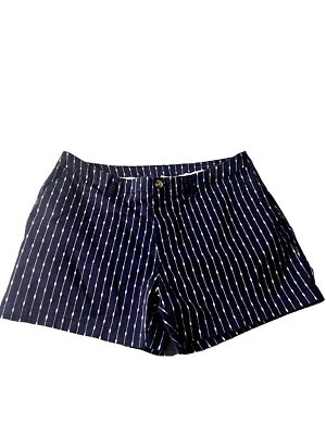 Faded Glory Women’s Shorts Navy & White Striped Size 18 Casual Summer – EUC - Image 1 of 4