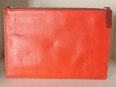 Cartera clutch roja DVF Diane von Furstenberg  Foto 1 de 4