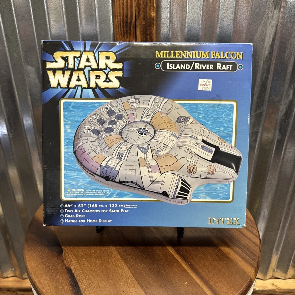 Vintage Intex Star Wars Millennium Falcon Island River Raft Inflatable 58283 NOS - Изображение 1 из 4