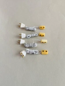 1:12 scale Dolls house pack of 4 Electrical 12v Single Extension Sockets - Picture 1 of 2