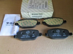 NEW GENUINE LANCIA DELTA REAR BRAKE PADS SET 71770100 NEW GENUINE - Picture 1 of 2