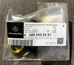 Genuine Mercedes Benz Plug Socket  A3805402681 - Picture 1 of 3