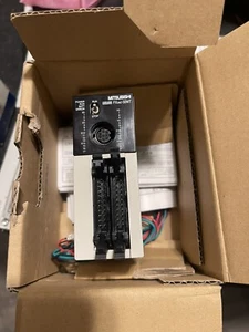 New Mitsubishi PLC FX2NC-32MT - Picture 1 of 2