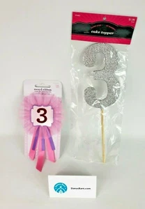 Juego de celebración de 3er cumpleaños niña ~ cinta de 5" de Amscan y adorno de pastel plateado "3" - Imagen 1 de 4