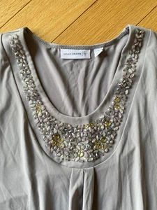 Blingy Susan Graver Knit Blouse Size XS Gray With Iridescent Beads Around Neck - Picture 1 of 10