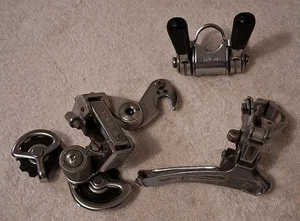 De colección Suntour 7 Delantero 28.6 Trasero Desviador Vástago 22.2 Cambio Lote Bicicleta de Carretera  - Imagen 1 de 14