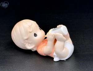 Figura Bebé Raro Precious Moments con Biberón Edición Limitada Coleccionable 💕 - Imagen 1 de 4
