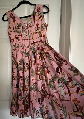 PRICE DROP,  Mid Century  Modern Swing Dress, Rockabilly, Pink, Cowboy,  Size M - Imagem 1 de 4