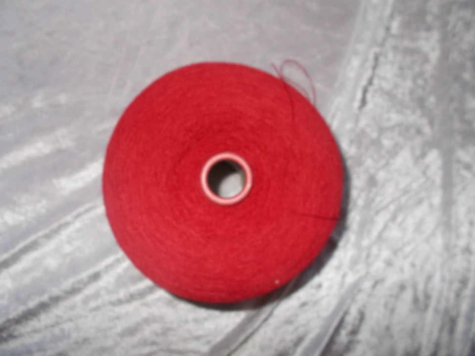  WOOL AND ACRYLIC  CONE,  518 GRAMS, COLOUR DEEP RED, 2/15 PLY - Image 1 of 1