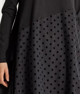 Túnica/vestido Igor Dobranic. Nunca usado, nuevo con etiquetas. Talla M y esperando una fiesta! Foto 1 de 4