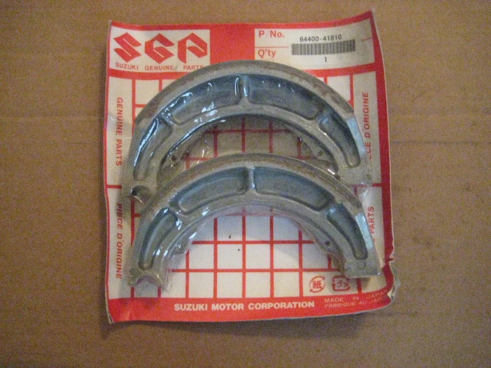 ZAPATOS DE FRENO TRASEROS SUZUKI LS650 SAVAGE/GS450 ¡NOS! Foto 1 de 1