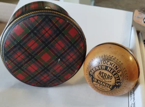 Antica scatola filo da cucire Clan McPherson Tartan Ware e custodia ago Asbro darner - Foto 1 di 9