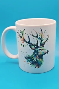 Taza de café de cerámica hecha a medida de 11 oz/sublimación ciervos coloridos - Imagen 1 de 6