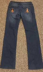 Girl's Size 5 International News Peace Pocket Jeans Good Logo Fast Shipping - Picture 1 of 15