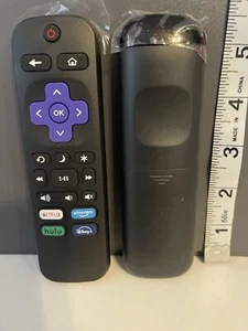 2 Pack Remote Control Replacement for All Roku TV,TCL/Hisense/Onn Roku - Picture 1 of 6
