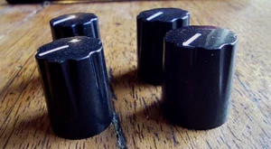 X4 knobs boutons potards pour ampli pédale boss effets ou autres LOT DE 4 - Imagen 1 de 5