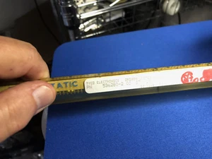 536280-2 AMP STECKER MICROSTRIP 60-PIN STECKER VERT NEU ORIG RÖHREN STCK-1 - Bild 1 von 2