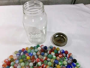 Lotto da 225 a 250 vecchi marmi vintage in barattolo quarto Kerr #2 con coperchio Kerr - Foto 1 di 13