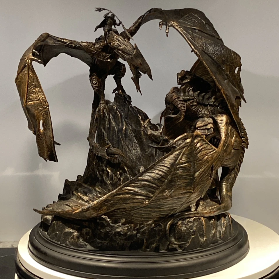 Estatua de El Señor de los Anillos: Sombras de Guerra Edición Coleccionista Foto 1 de 4