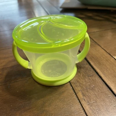 Taza de comida para bebé (verde) Foto 1 de 3