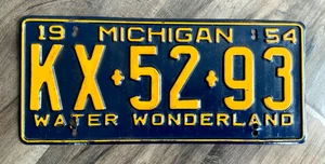 VINTAGE 1954 MICHIGAN Passanger Car Vehicle LICENSE PLATE KX-52-93 Blue Gold - Picture 1 of 4