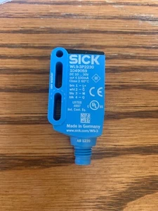 SICK WL9-3P2230 1049059 Photoelectric Sensor Switch - Picture 1 of 1