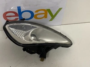 MERCEDES BENZ S CLASS W221 FRONT BUMPER FOG LIGHT RIGHT SIDE A2218200256 - Picture 1 of 6