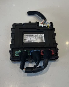 HYUNDAI TUCSON NX4 IBU Control Unit 95400-CZ072 - Picture 1 of 3