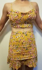 NEW TWOIYIN Women's 2 Piece Sexy Boho Crop Top and Skirt Outfit Size Large - Picture 1 of 3