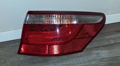 Lámpara de luz trasera derecha LEXUS LS600h LS460 2007-2009 07 08 09 OEM Foto 1 de 3