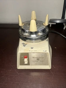 VTG Waring 2 Speed Commercial Blender - Picture 1 of 4