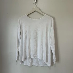 Lululemon Back Into It kreuz und quer offener Rücken sportliches Langarmshirt weiß Gr. 6 - Bild 1 von 7