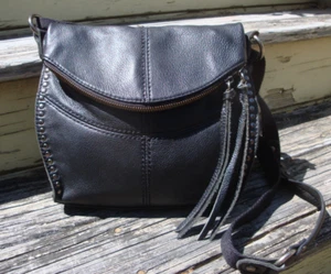 THE SAK kleine Silverlake schwarze Leder Umhängetasche Handtasche Boho Hobo Nieten Biker - Bild 1 von 12