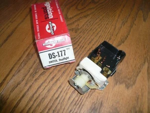 1967 - 1996 interruptor de faros GM GMC lote antiguo estándar DS-177 - Imagen 1 de 2