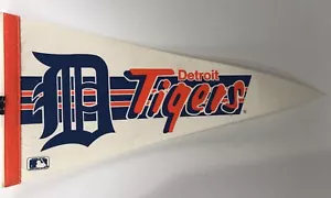 Detroit Tigers Pennant MLB Baseball 12x30 Flag - Picture 1 of 12