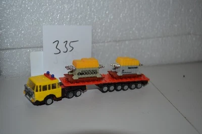 Fahrzeuge  für Modellbahn Spur TT - Autotransporter + 2 Autos - gebraucht - Bild 1 von 4