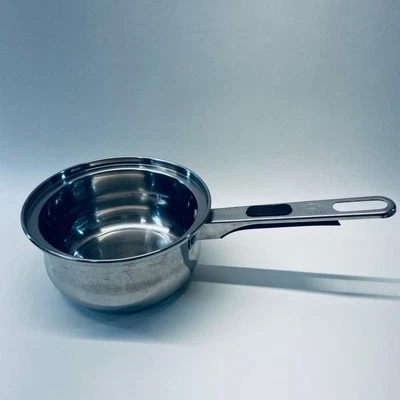 Cacerola de acero inoxidable ONEIDA 6,5" 1 cuarto - sin tapa Foto 1 de 4