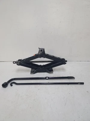 Conjunto de kit de herramientas de gato de neumático de repuesto Ford Expedition 2007-2017 OEM Foto 1 de 4