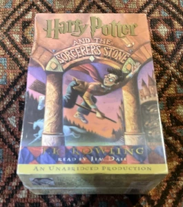 Harry Potter and the Sorcerer's Stone 6 Audio Cassettes 1999 Unabridged NEW! - Imagen 1 de 3