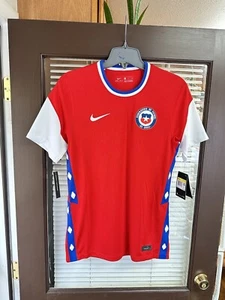 NWT Authentic Nike CHILE National Team 2020 Home Football Soccer Jersey Kit NEW - Picture 1 of 4